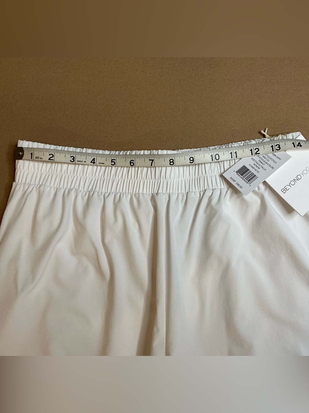 NWT Beyond Yoga In Stride lined shorts - Picture 7 of 15